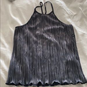 Shiny tank top